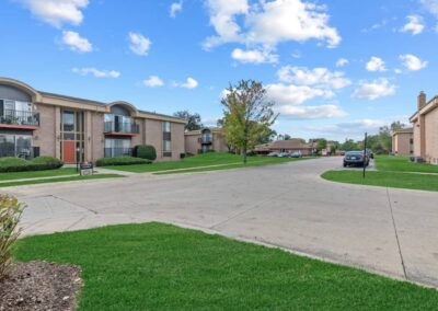 Cranbrook Centre Apartments, Best Apartments for Rent in Southfield, MI